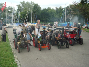 The steam engines at the lake